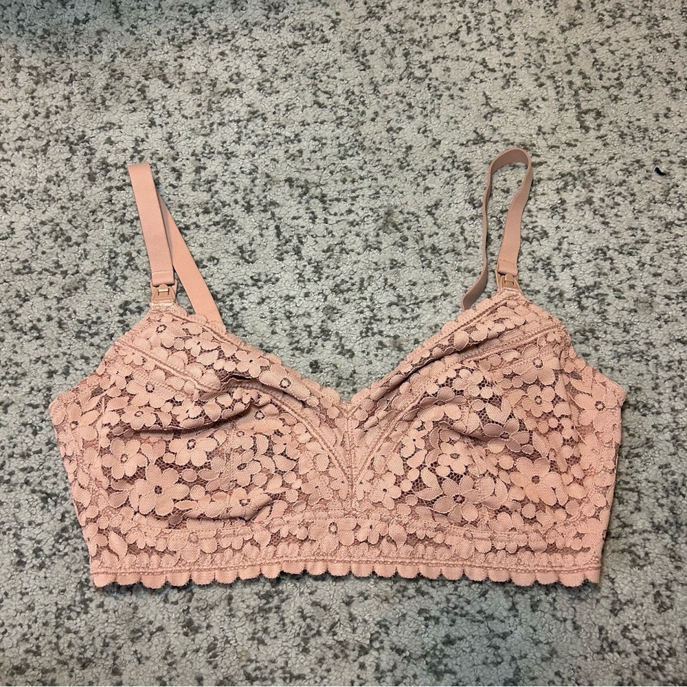 Momanda Nude Floral Lace Wireless Pump Bra Size 32DD
